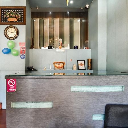 Oyo Flagship Hotel Spark Jaipur Bagian luar foto