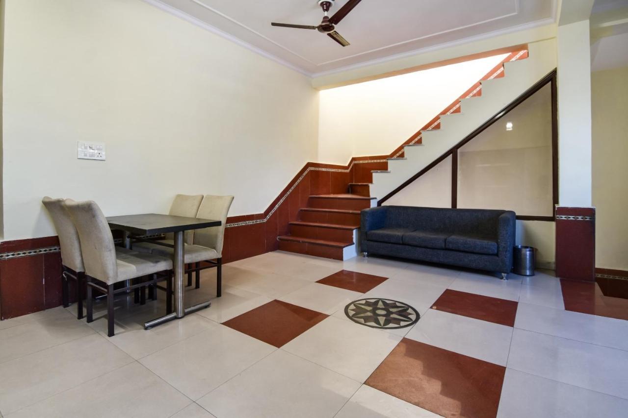 Oyo Flagship Hotel Spark Jaipur Bagian luar foto