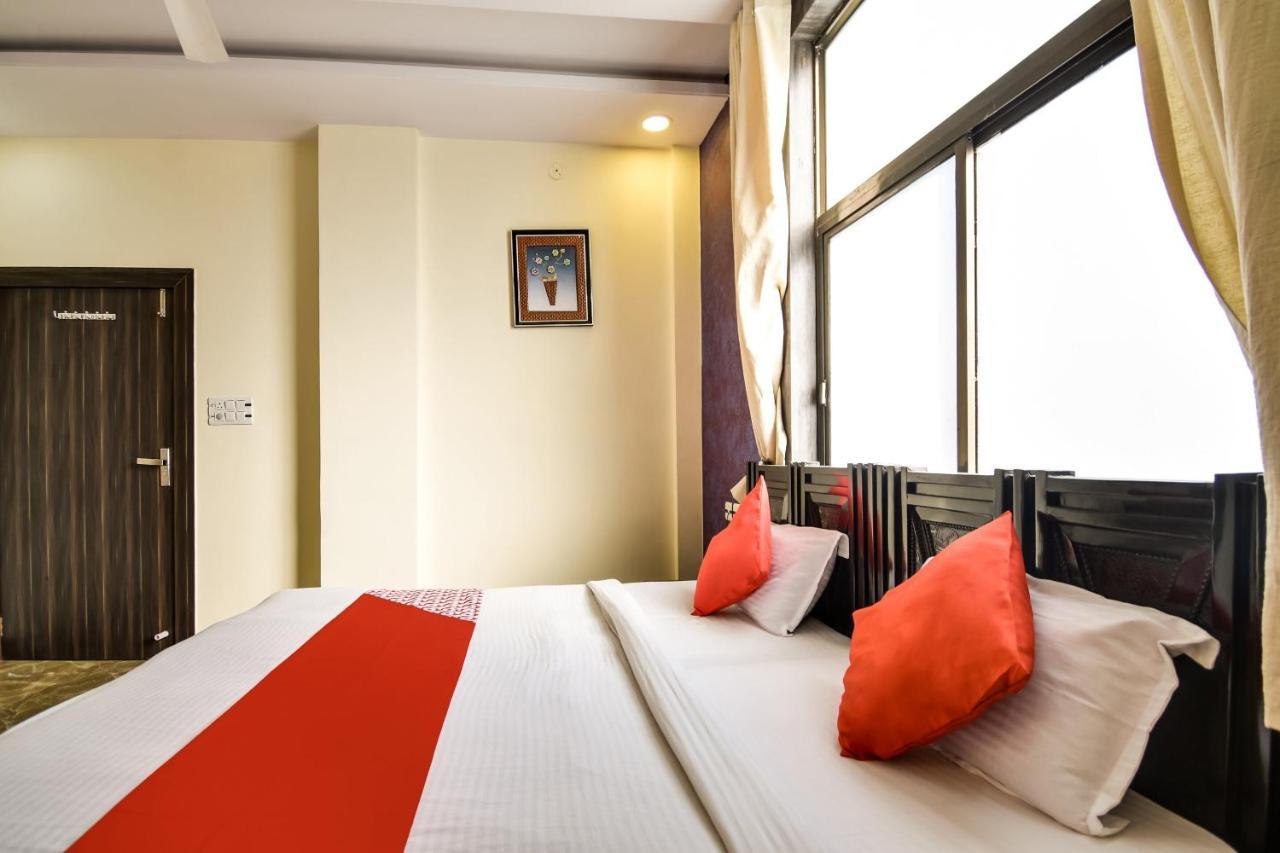 Oyo Flagship Hotel Spark Jaipur Bagian luar foto